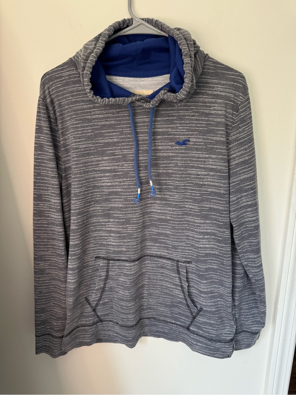 Hollister Men's Lightweight Pullover Hoodie Space Dye Gray White Blue Small